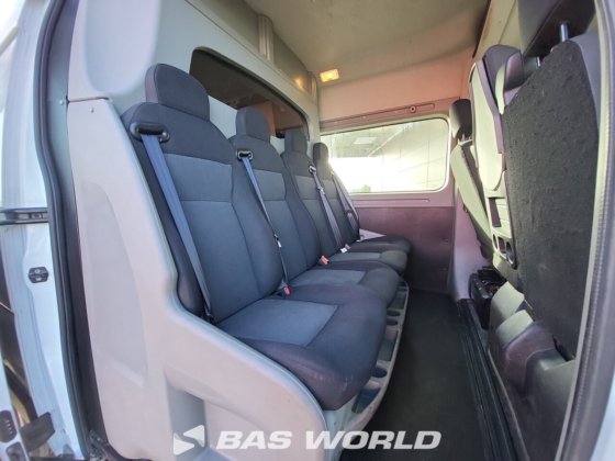 ルノー マスター 135PK クローズド・ボックス・バン