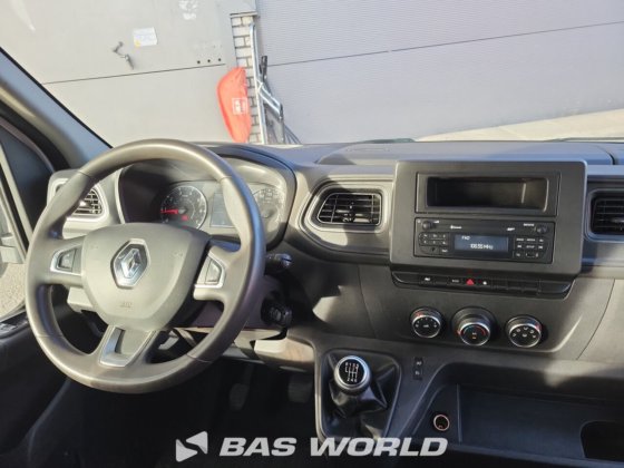 ルノー マスター 135PK クローズド・ボックス・バン