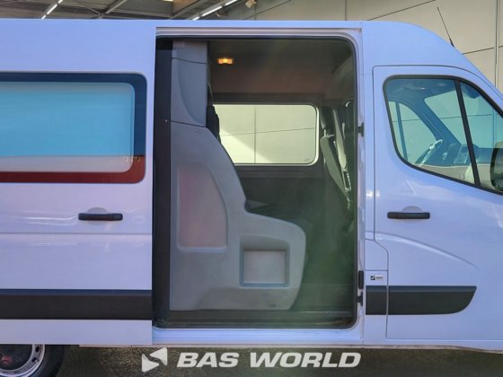 ルノー マスター 135PK クローズド・ボックス・バン