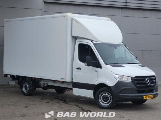 奔驰 Sprinter 317 CDI 箱体