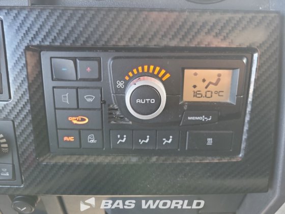 ルノー T 520 4X2 トラクターユニット