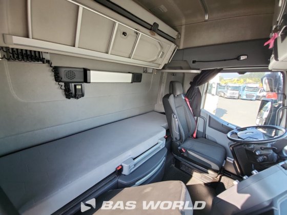 ルノー T 520 4X2 トラクターユニット