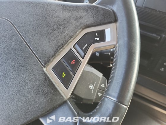 ルノー T 520 4X2 トラクターユニット