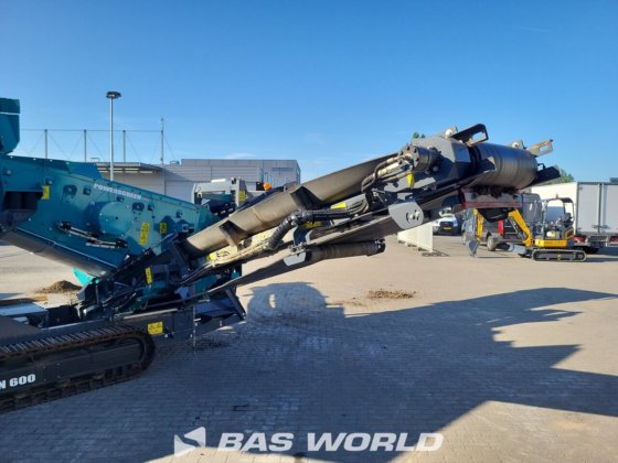 Powerscreen TITAN 600 スクリーナー