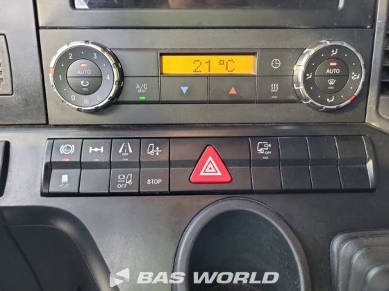 メルセデス アントス 1827 4X2 フォコール・ボディ・トラック