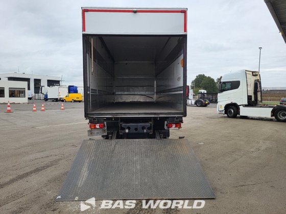 メルセデス アントス 1827 4X2 フォコール・ボディ・トラック