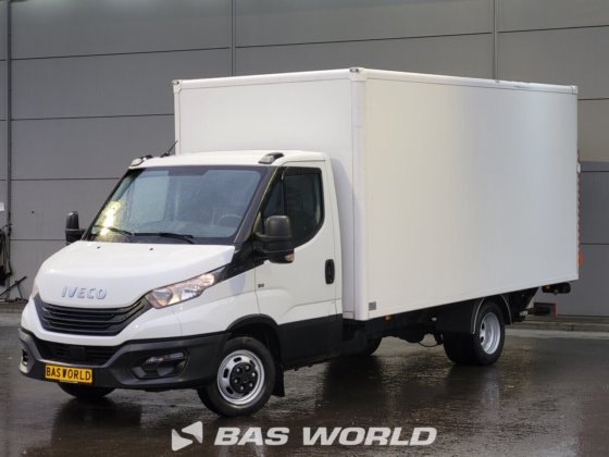 イヴェコ・デイリー 35C16 ボックスボディ