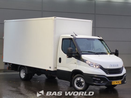 イヴェコ・デイリー 35C16 ボックスボディ