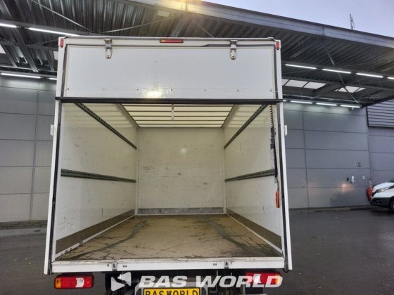 イヴェコ・デイリー 35C16 ボックスボディ