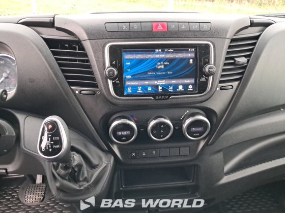 イヴェコ・デイリー 35S16 ボックスボディ