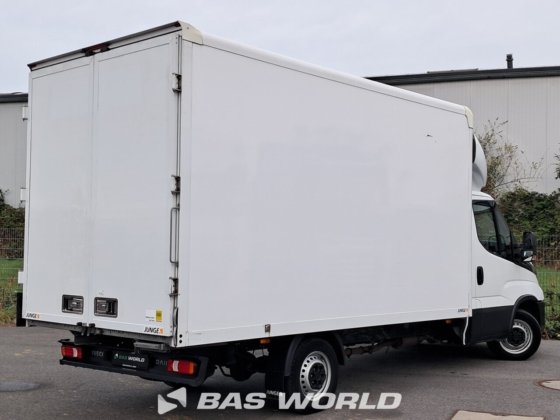 イヴェコ・デイリー 35S16 ボックスボディ