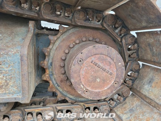 利勃海尔 R922 LC 履带式挖掘机