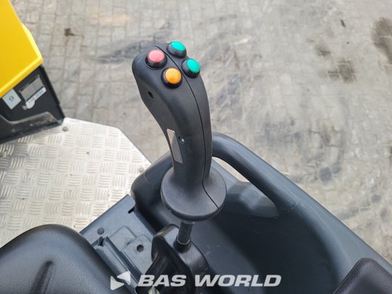 Bomag BW100 ADe-5 双轮压路机