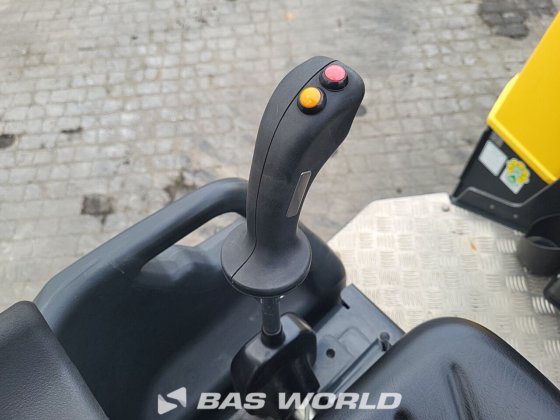 Bomag BW100 ADe-5 双轮压路机