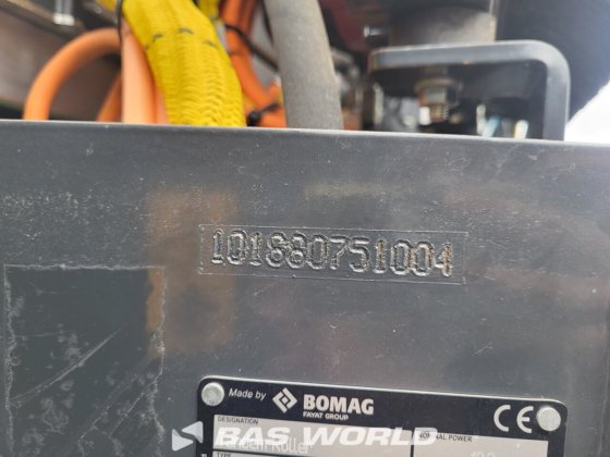 Bomag BW100 ADe-5 双轮压路机