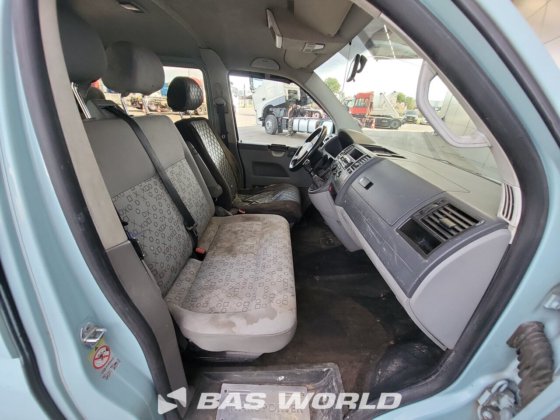 フォルクスワーゲン トランスポーター 174pk クローズドボックスバン