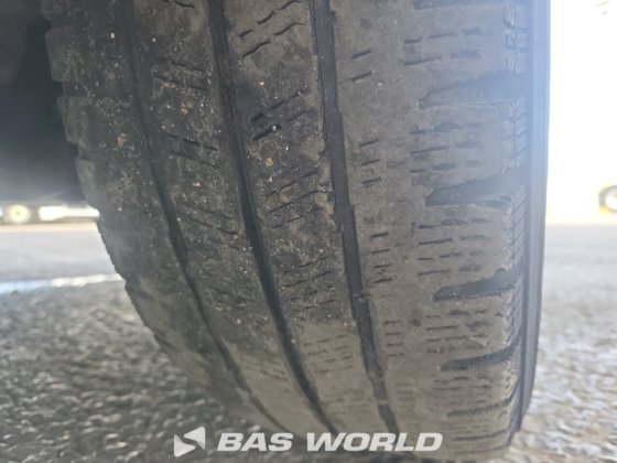 フォルクスワーゲン トランスポーター 174pk クローズドボックスバン