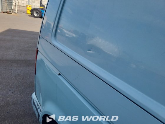 フォルクスワーゲン トランスポーター 174pk クローズドボックスバン