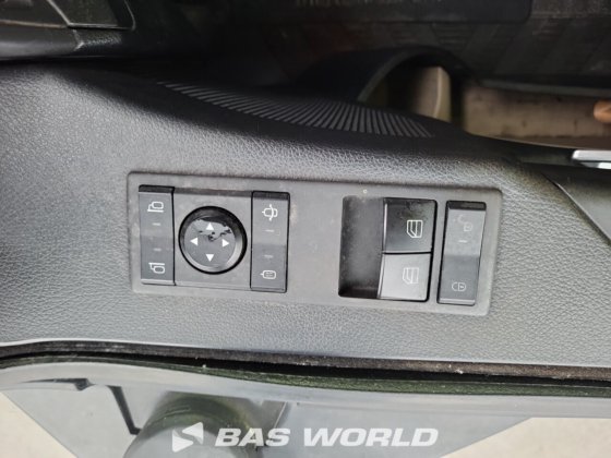 メルセデス・アクトロス 2543 6X2 フラットベッドトラック