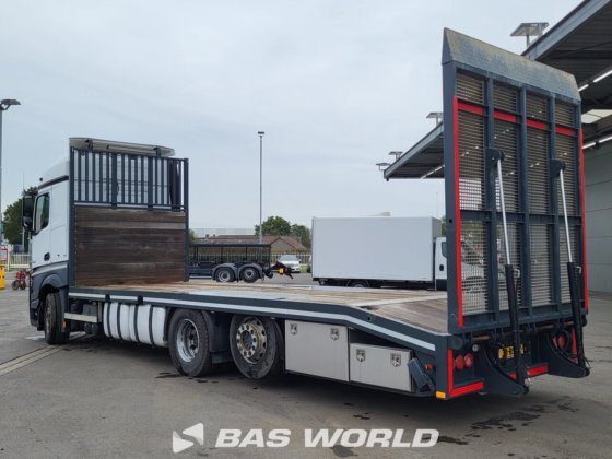 メルセデス・アクトロス 2543 6X2 フラットベッドトラック