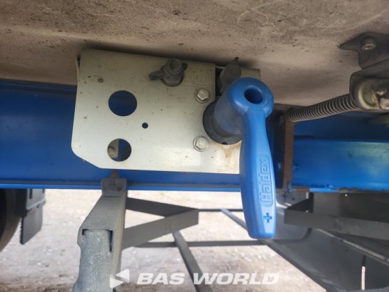 チェロー冷凍セミトレーラー