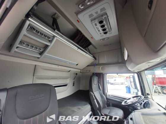 DAF XF 480 4X2 トラクターユニット