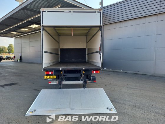 イヴェコ デイリー 72C18 ボックスボディ