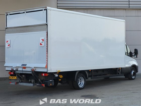 イヴェコ デイリー 72C18 ボックスボディ