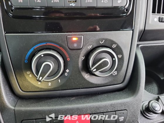 オペル モバノ 140PK ティッパー