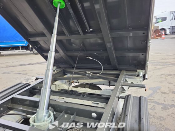 欧宝 Movano 140PK 自卸车