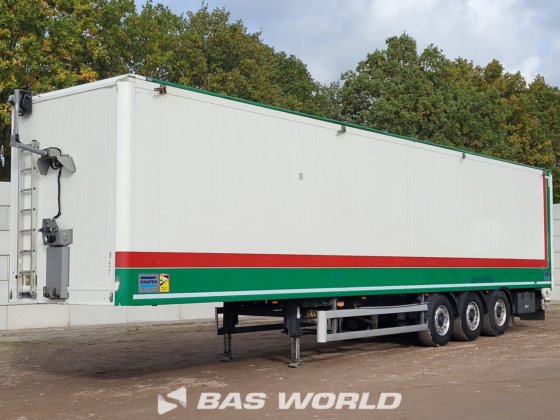 クナペン・ウォーキング・フロア