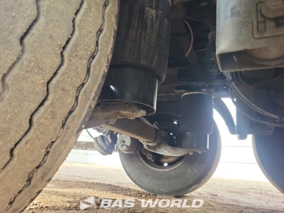 クナペン・ウォーキング・フロア