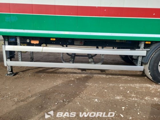 クナペン・ウォーキング・フロア