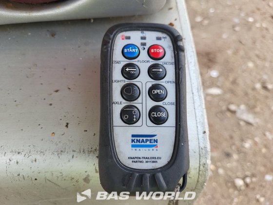 クナペン・ウォーキング・フロア