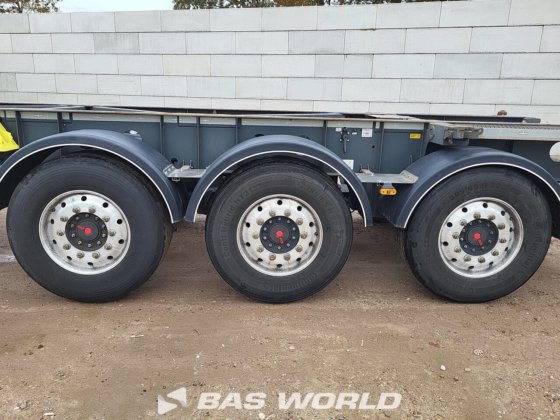 范霍尔集装箱底盘