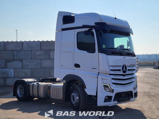 梅赛德斯 Actros 1845 4X2 拖拉机组