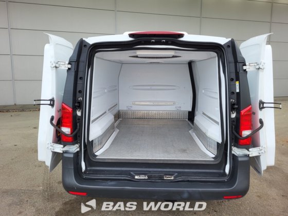 メルセデス・ヴィト116冷蔵車