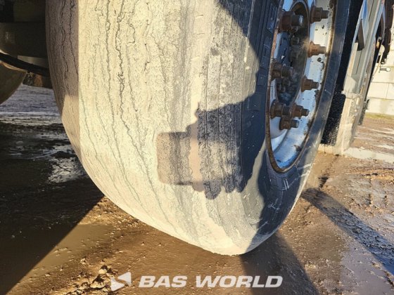 施密茨窗帘边半挂车