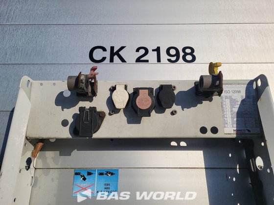 施密茨窗帘边半挂车