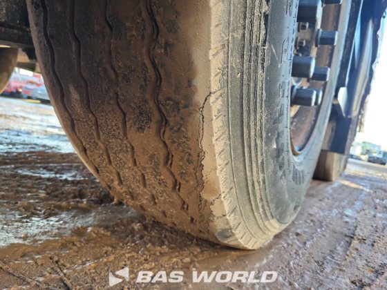 施密茨窗帘边半挂车