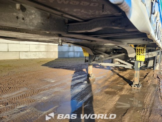 施密茨窗帘边半挂车