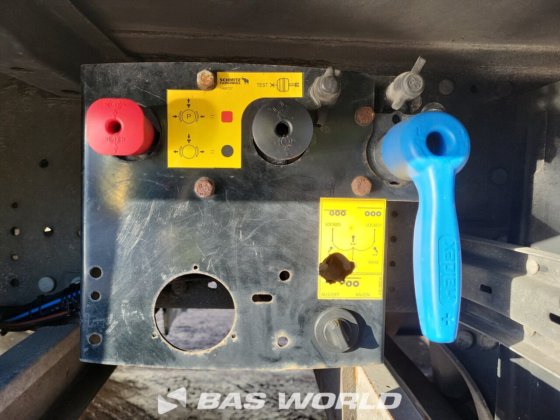 施密茨窗帘边半挂车