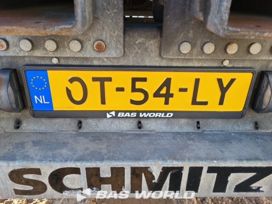 施密茨窗帘边半挂车