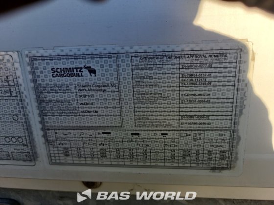 施密茨窗帘边半挂车