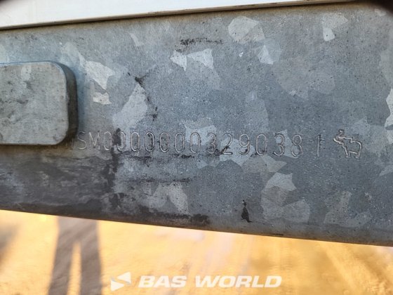 施密茨窗帘边半挂车