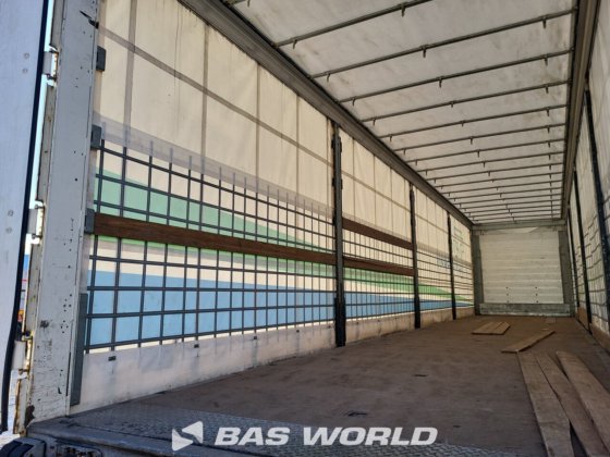 施密茨窗帘边半挂车