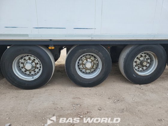 施密茨冷藏半挂车