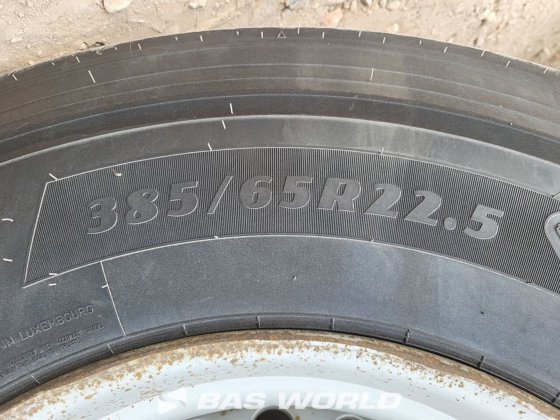 施密茨冷藏半挂车