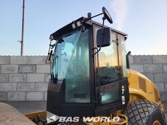 卡特彼勒 CS66 B 单钢轮压路机