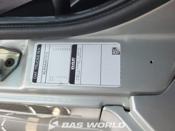 太脱拉8X8露营车